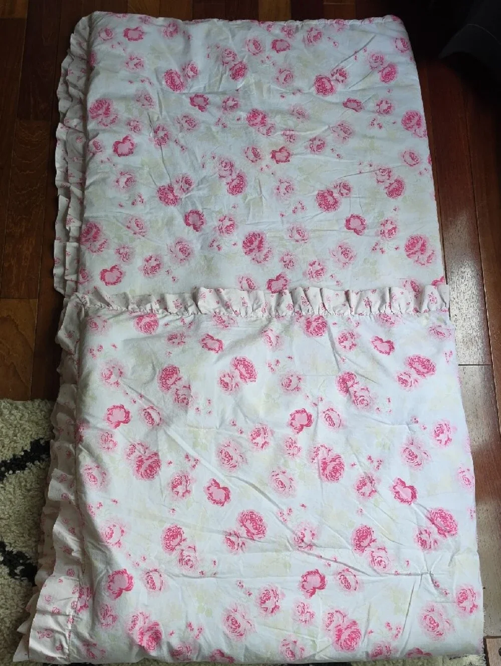 > RACHEL ASHWELL SHABBY CHIC PEONY ROSES RUFFLED COMFORTER SET